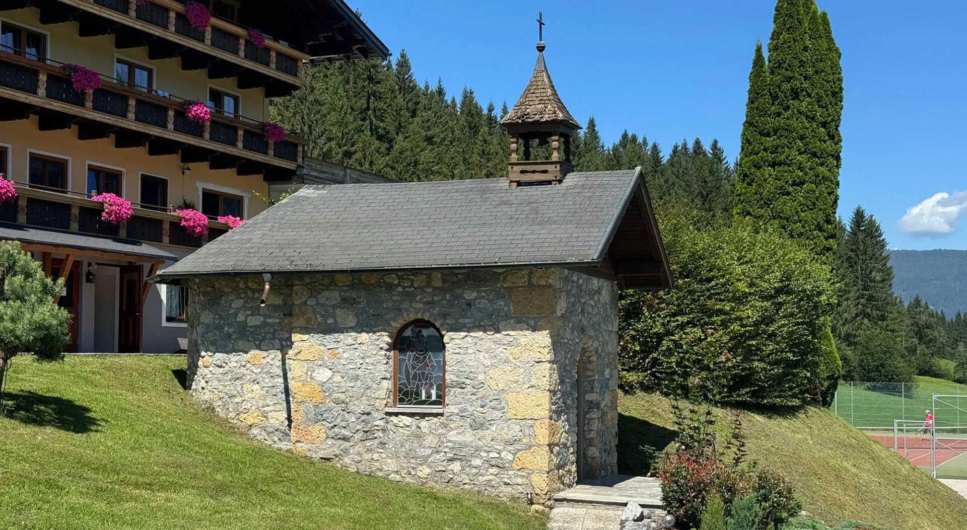 Kapelle - Bauernhofhotel in Österreich, Der Stieglerhof in Radstadt Kapelle - Bauernhofhotel in Österreich, Der Stieglerhof in Radstadt