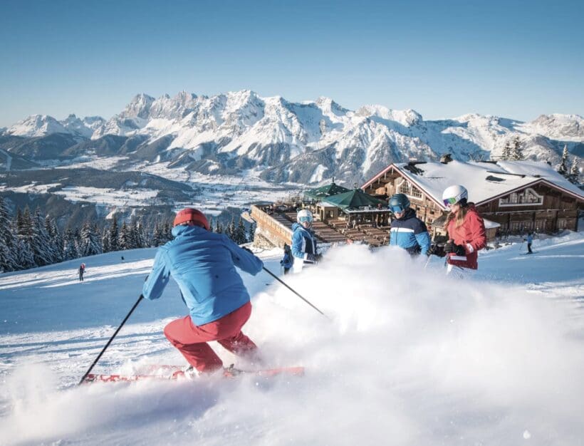 Skiamade Media 10000000267 1 3