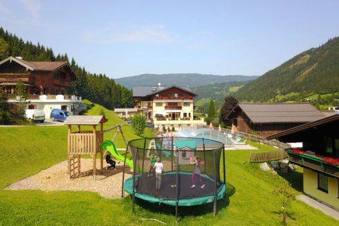 Spielplatz - Natur- & Familienresort Der Stieglerhof, Ihr 3 Sterne Hotel in Radstadt
